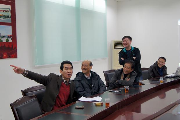 图11、pp电子游戏销售总司理陆志江对获评优异专卖店精彩点评